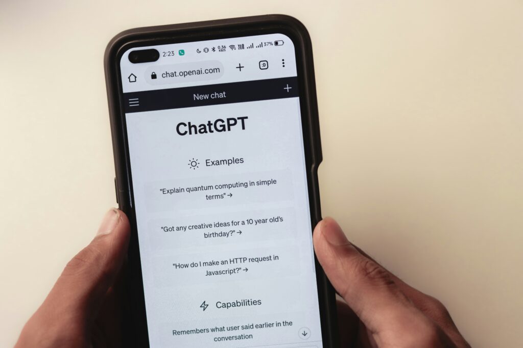 assistente inteligente com IA no smartphone
