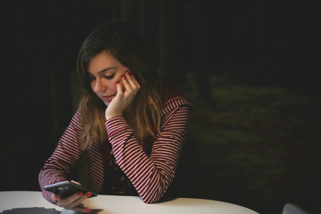 estudando com inteligência artificial no celular