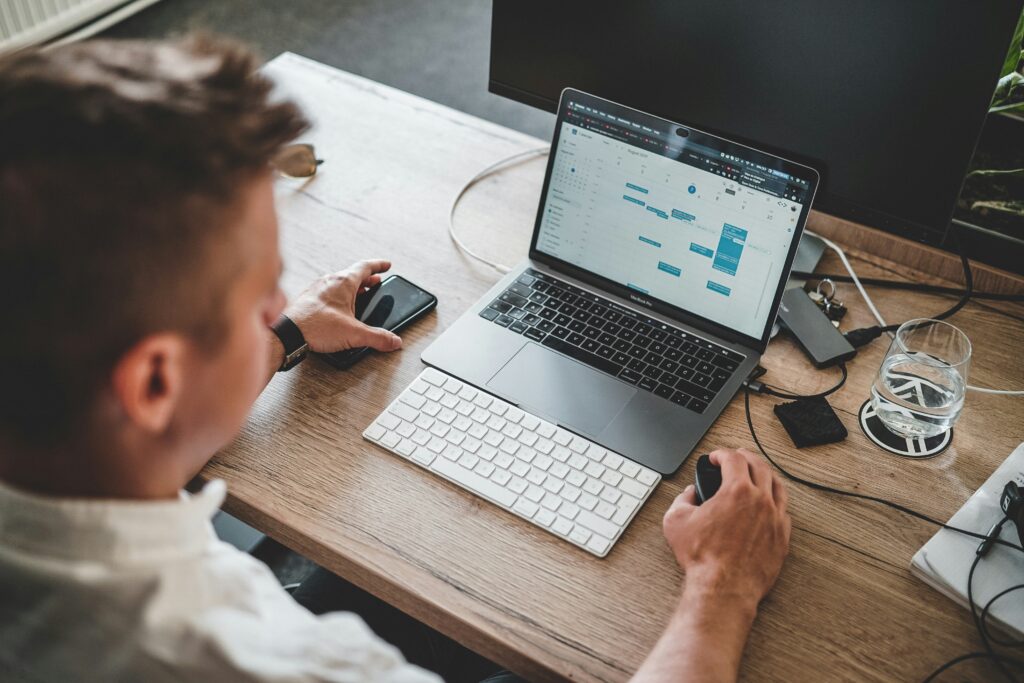 Organização de tarefas e produtividade usando inteligência artificial